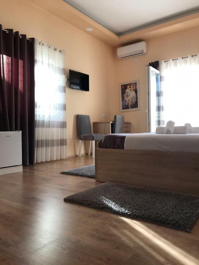 Hotel Floga Shkodër 외부 사진